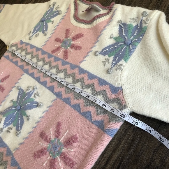Vintage Textured Knit Pastel Crewneck Pullover Sweater - Picture 8 of 11